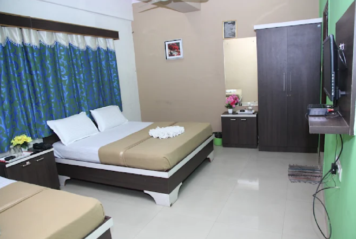 1 x Four Bed Non ac room